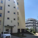 Apartament Czerwone Maki