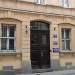 Beautiful Apartment With 1 Bedroom Main Square