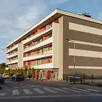 Apartments Kraków Rydlówka by Renters