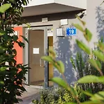Apartments Kraków Rydlówka by Renters