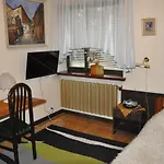 Pokoje Goscinne Pod Sikornikiem