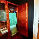 Fine Art Luxury Stay In The Old Town Absolute Center