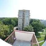 Ul. Ugorek Kolo Areny
