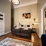 Nobis Apartments