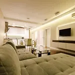 Old Town Luxury Apartment