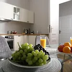 Gem Apartment by Castle (Old Town Krakow)