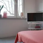 Lovely Madly Apartment