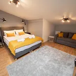 Rister Apartments