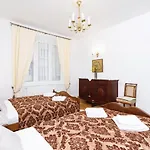 Apartments Cracow Lenartowicza By Renters