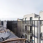 Modern Studio Wegierska Cracow By Noclegi Renters