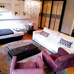 Cosmopolitan By Cracow Moods