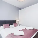 Ny Residence Apartments Wroclawska Cracow By Renters Prestige