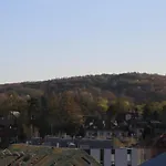 Hotel Daisy Budget