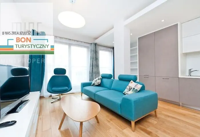 Charming And Bright- Golden Apartments- Old Town