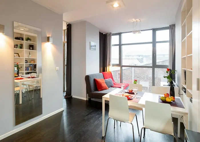 Secret Charm Fully Equipped Apt With Balcony
