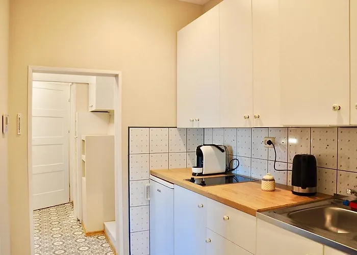 Tresor Barska Apartments 2.0