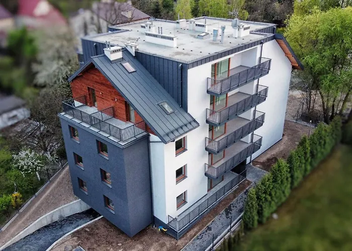 Przytulny Apartament Z Ogrodkiem