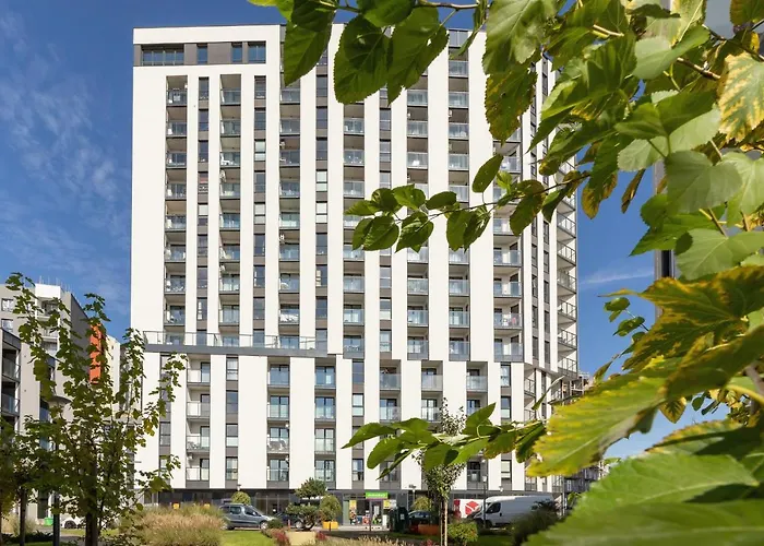 Mogilska Apartments By Renters Prestige