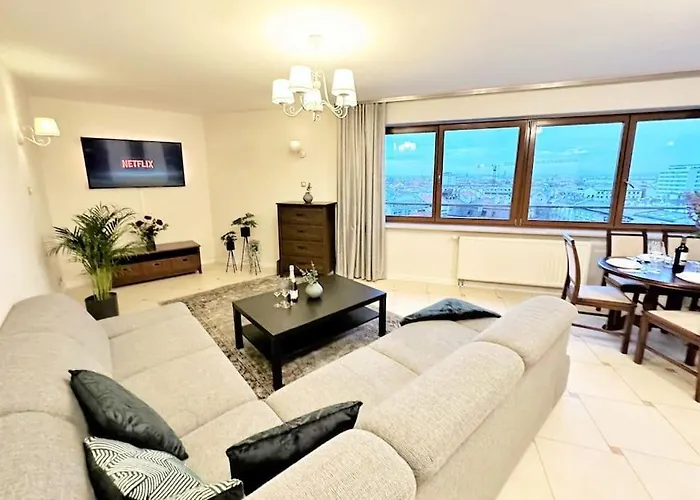 Exclusive Penthouse Near Citycenter 120M2 +Netflix