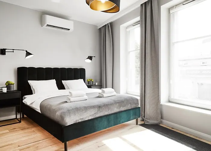 Househost Apartament :Miodowa 42/4B