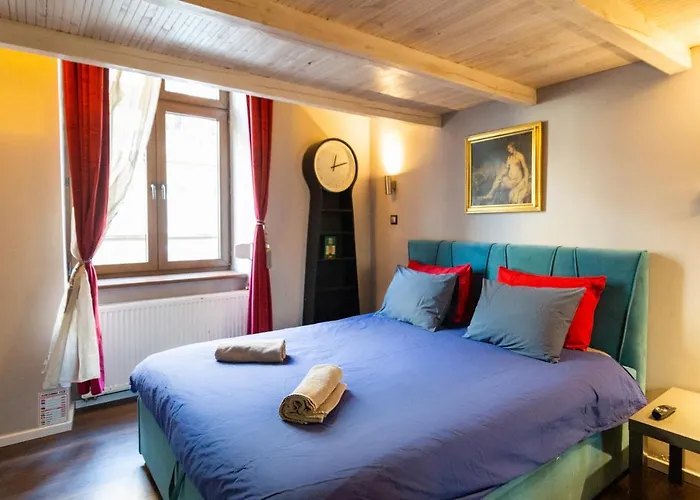 Lilly Apartment Main Train Station Old Town By The Castle Suites Krakow