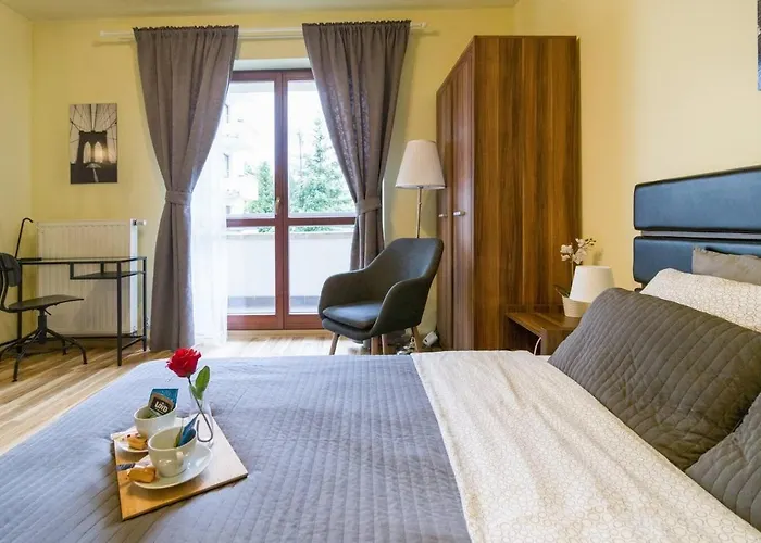 Przytulny Apartament Z Parkingiem Blisko Tauron Areny