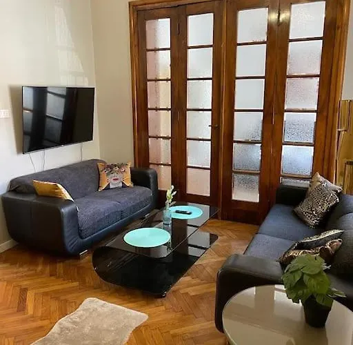 Florianska Grand Apartment 2