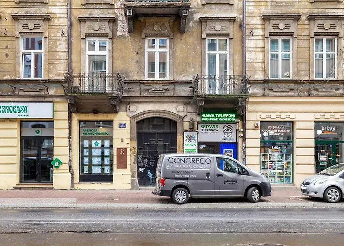 Old Town Kazimierz Shine After Party 4 Indipendent Bedrooms Apartment 2 Bathrooms