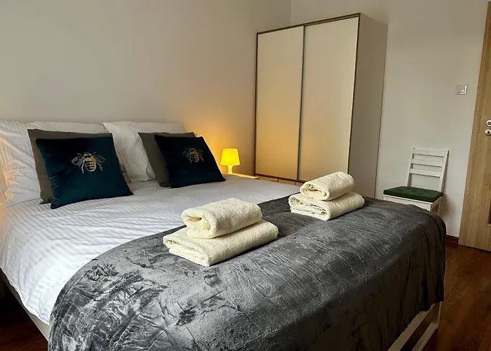 Tresor Pulaskiego Apartments