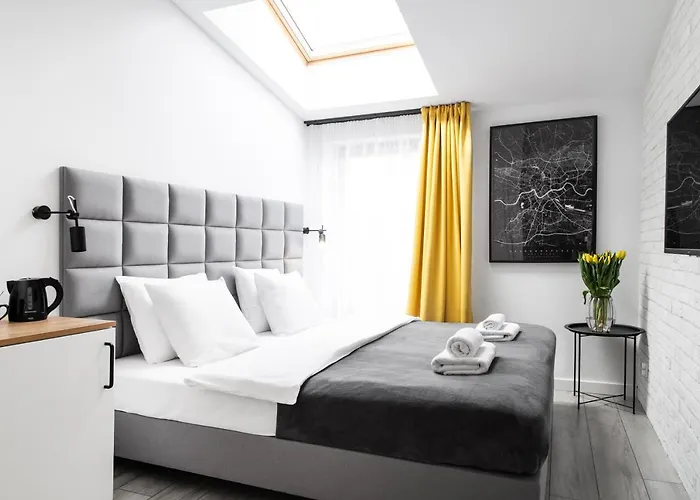 Househost Apartament: Ul. Miodowa 42/42A