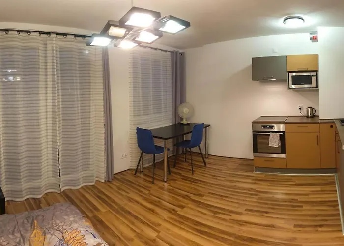 Mini Apartament Krakow Pn / Cracow North Z Parkingiem