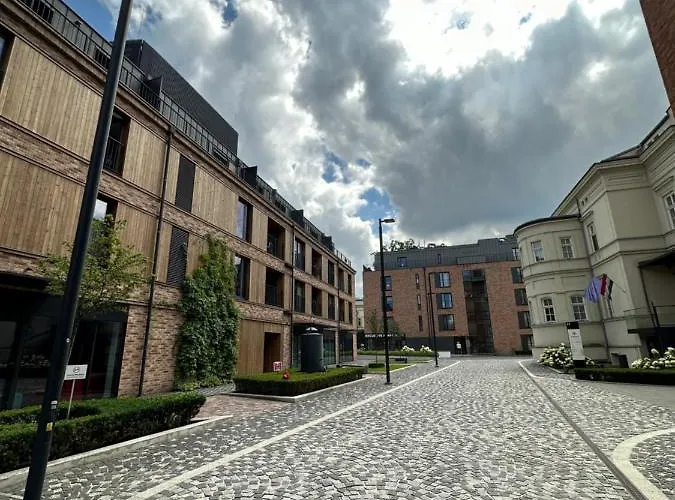 Browar Lubicz- 5Min Walk To The Old Town, Garage