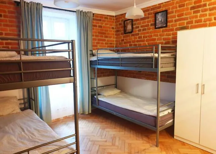 Royal City Hostel Old Town