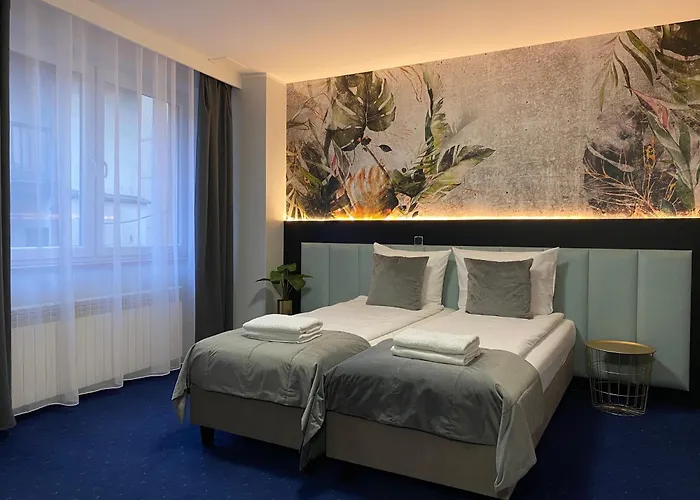Cube House Aparthotel