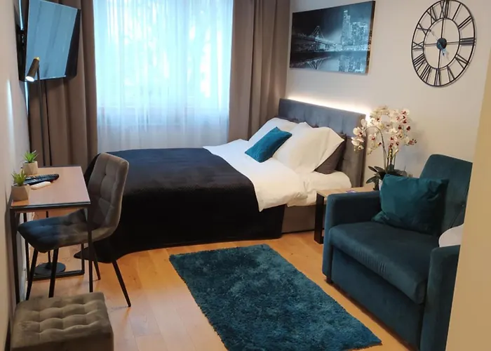 Przytulne Apartamenty W Poblizu Szpitala Uniwersyteckiego Krakow Prokocim
