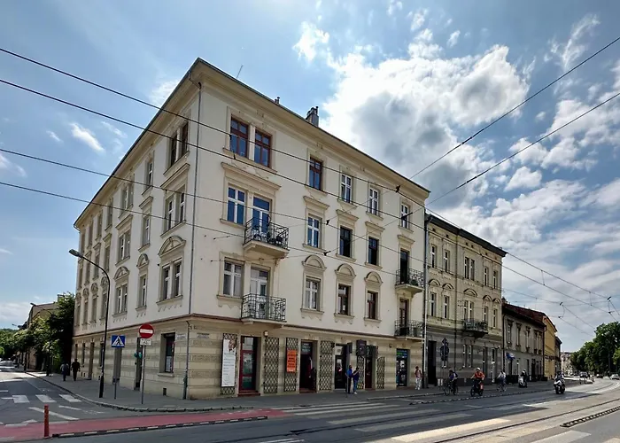 Supreme Apartment
