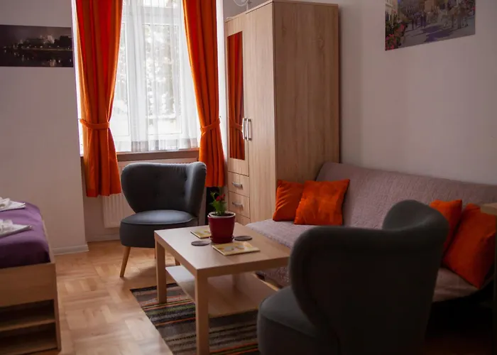 Lukas Guest Rooms