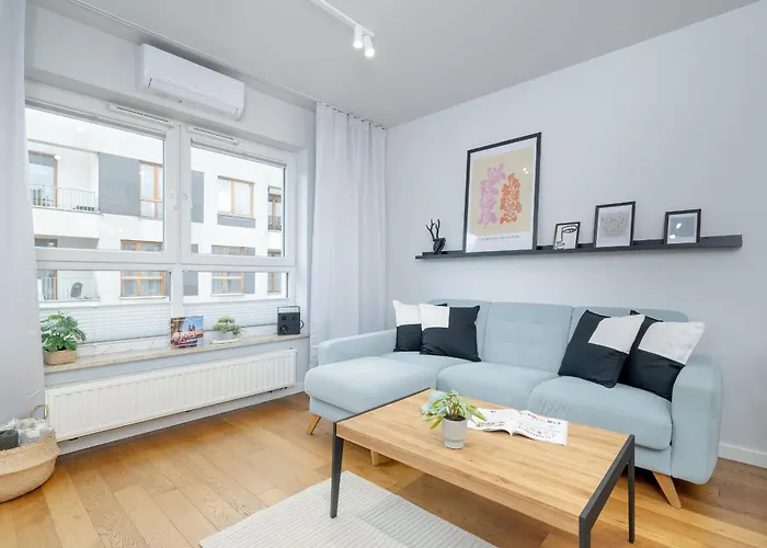Slusarska Modern Apartment With Balcony & Parking Cracow Zablocie By Renters Prestige