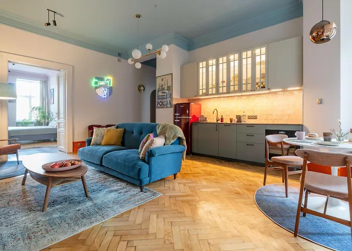 Two Bedroom Apartment-Dietla 11- Wawel Castle View