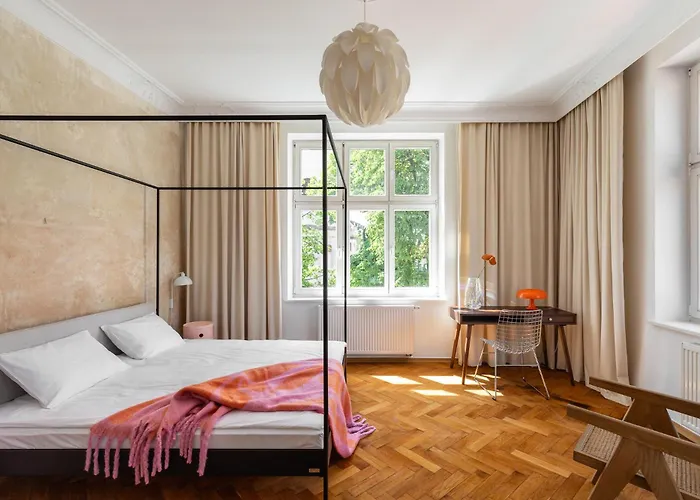 St Florian Apartments