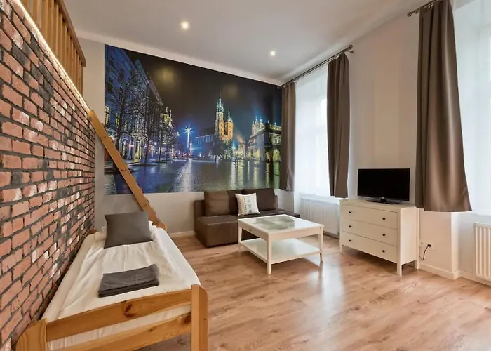 2-Bedroom Apartment - 51 Dietla Street
