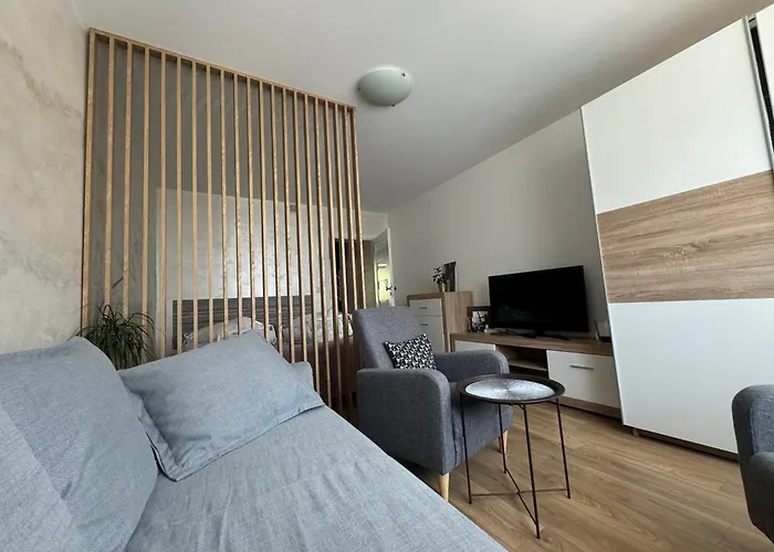 Kalwaryjska Spot Apartment In A Good Location