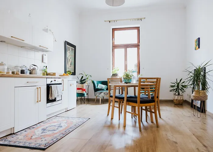 Atticus Apartments