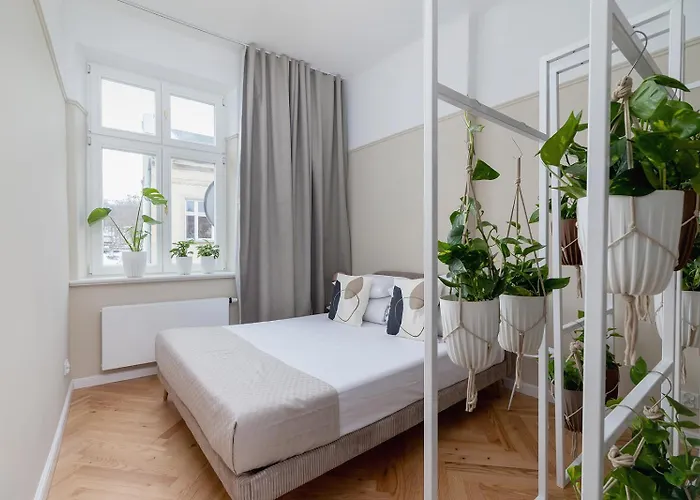 2 - Bedroom Apartment - Rejtana 10