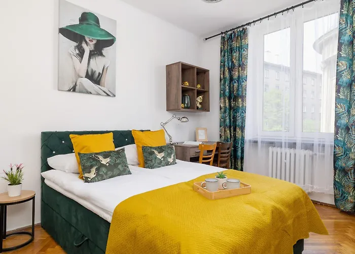 Rodzinny Apartament Z Dwiema Sypialniami Niedaleko Centrum Krakowa By Noclegi Renters