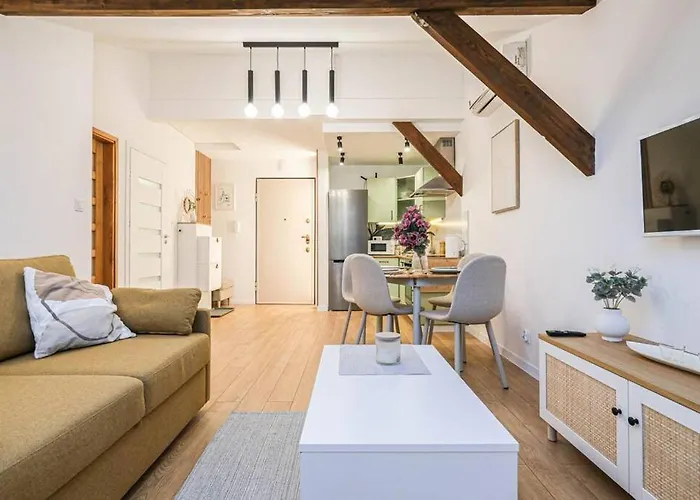 Cozy Loft Under The Wawel Sky