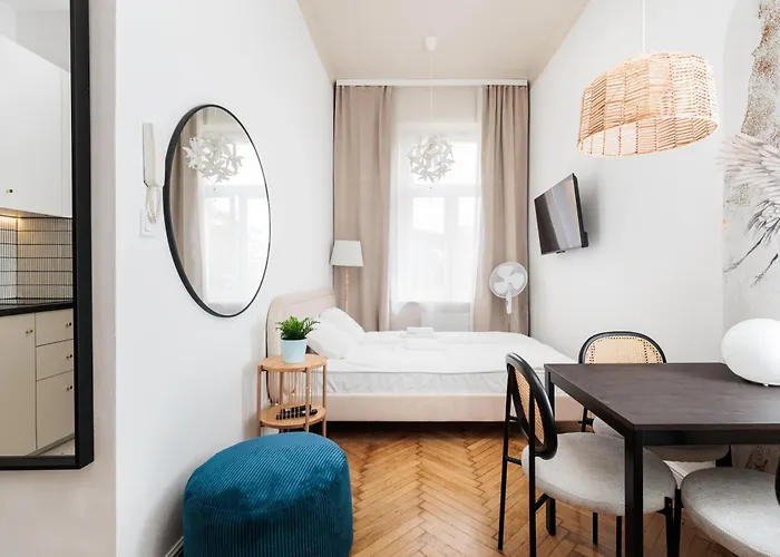 Comfort Central Studio - By Upstairs