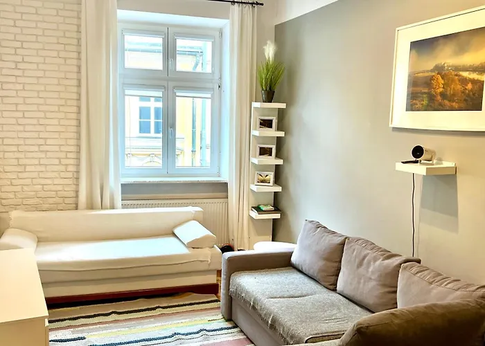 Cinema Apartment With A View Of Old Town