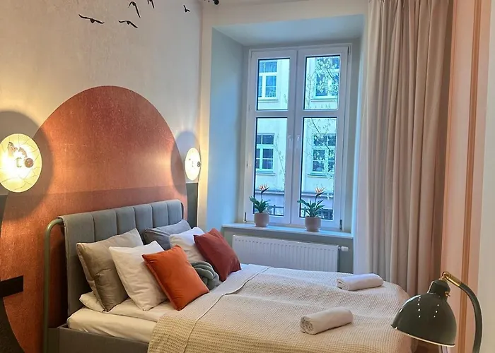 Modern Delux Apartment! - Air Conditioning