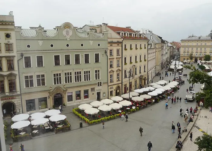 Main Market Square Apartments